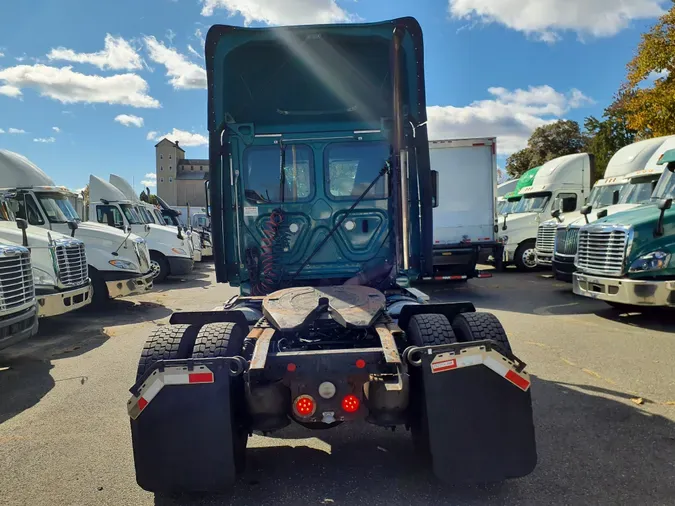 2018 FREIGHTLINER/MERCEDES CASCADIA 125