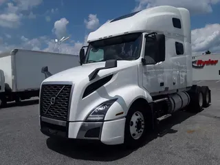 2019 VOLVO VNL64T-760