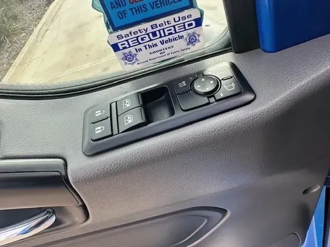 2022 International LT625