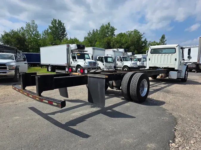 2019 FREIGHTLINER M2 106