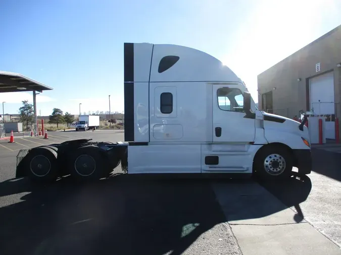 2021 FREIGHTLINER/MERCEDES NEW CASCADIA PX126641316371b34e51481719d842f84b449f3