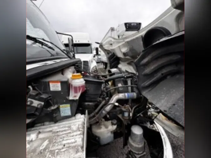 2020 FREIGHTLINER/MERCEDES M2 10613183832567d51b8de9435303b4dc95c