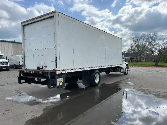 2016 Freightliner M2