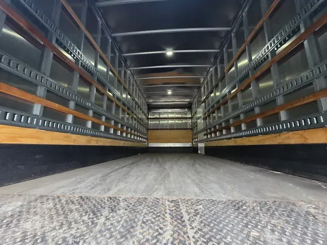 2020 NAVISTAR INTERNATIONAL MV607 (4X2)