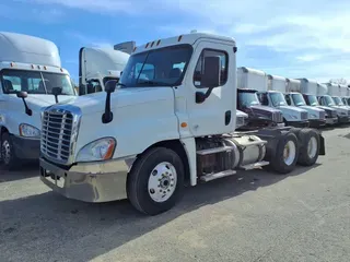 2018 FREIGHTLINER/MERCEDES CASCADIA 125