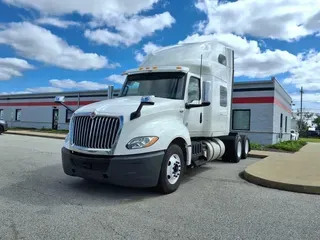 2019 NAVISTAR INTERNATIONAL LT625 SLPR CAB