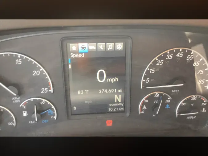 2023 Freightliner Cascadia 12613230d32cbd5db3f170e1a8c76bc99b3