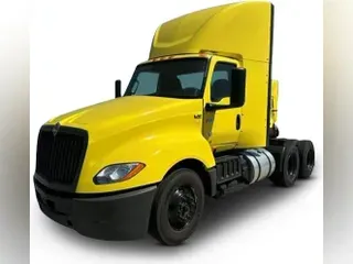 2023 International LT625