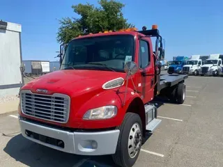 2019 FREIGHTLINER/MERCEDES M2 106