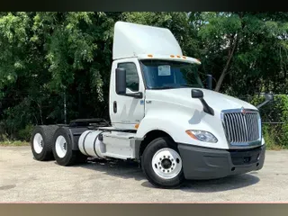 2019 INT LT625 6x4