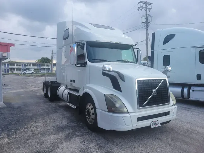 2016 VOLVO VNL64TRACTOR