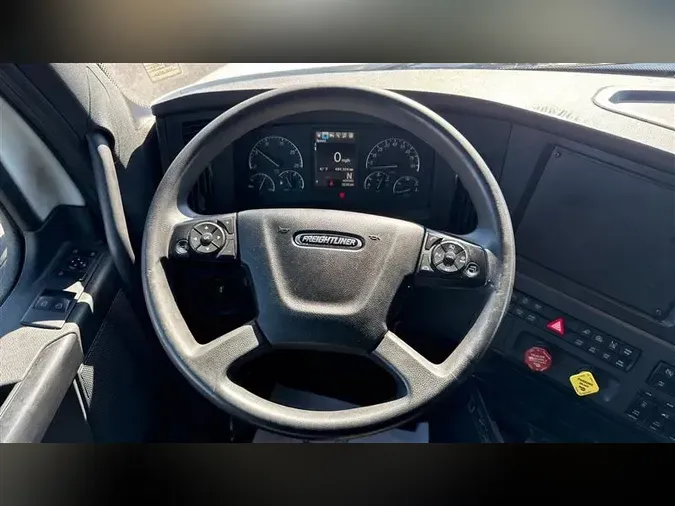 2023 FREIGHTLINER CA126132de765a4dc553a8d0eb5ef35bdf037