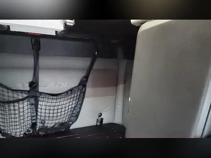 2021 FREIGHTLINER CA126