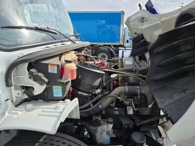 2019 FREIGHTLINER/MERCEDES M2 106