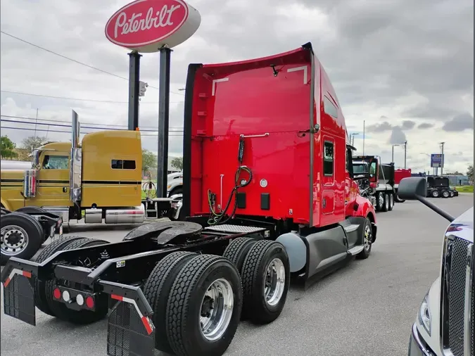 2022 Kenworth T680
