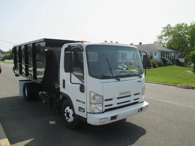 2014 ISUZU NRR