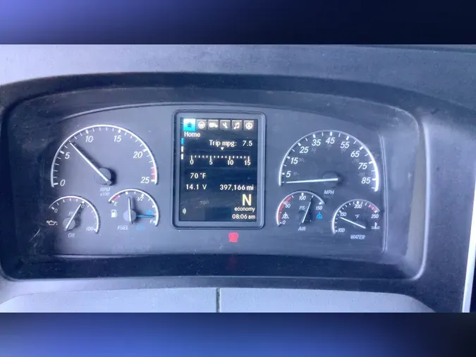 2022 Freightliner Cascadia 126