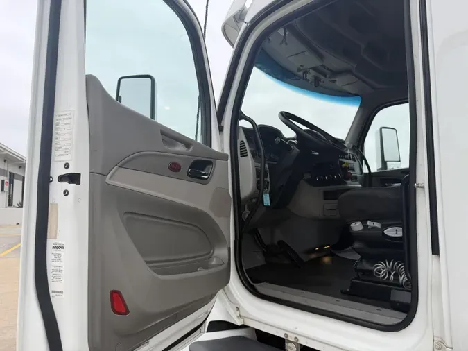 2020 Peterbilt 5791346eba6f34bcdf16b9fcf1f172f4a54