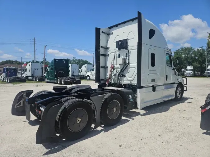 2020 FREIGHTLINER NEW CASCADIA PX12664