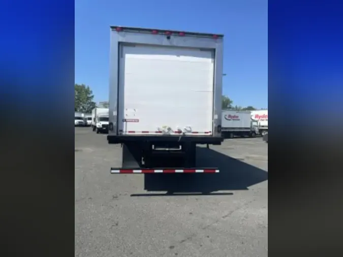 2019 FREIGHTLINER M2 106