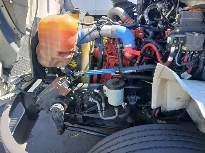 2019 NAVISTAR INTERNATIONAL 4300