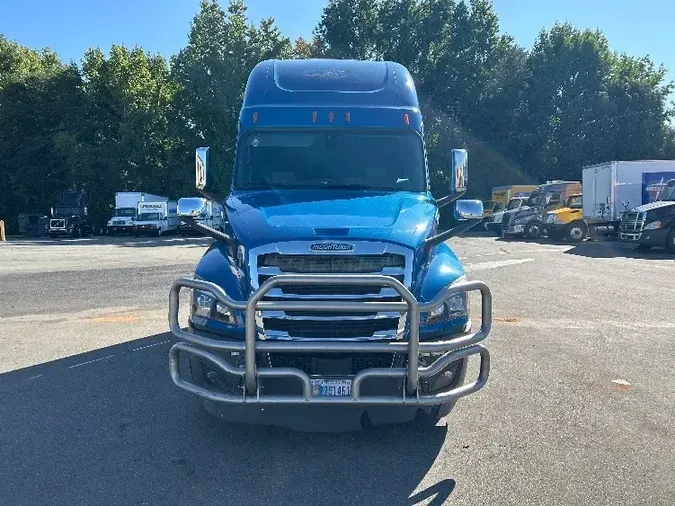 2019 Freightliner T12664ST