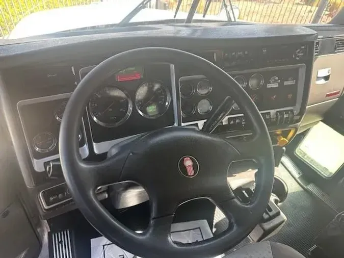 2019 Kenworth T800