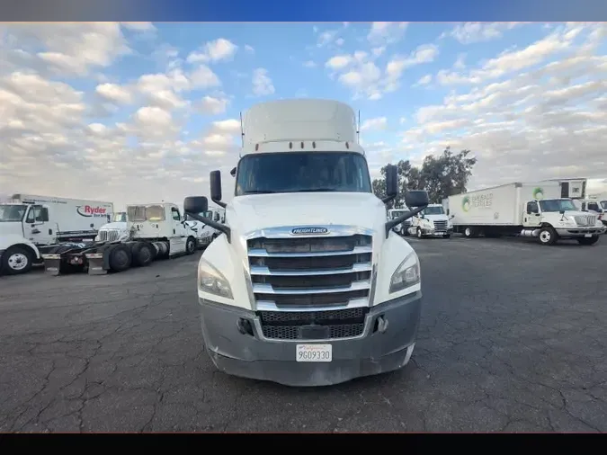 2018 FREIGHTLINER/MERCEDES NEW CASCADIA PX12664