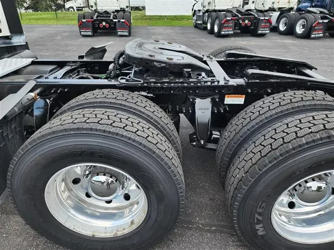 2022 FREIGHTLINER CA1261356a05cdbee60a6afbc440e98c2e0f8