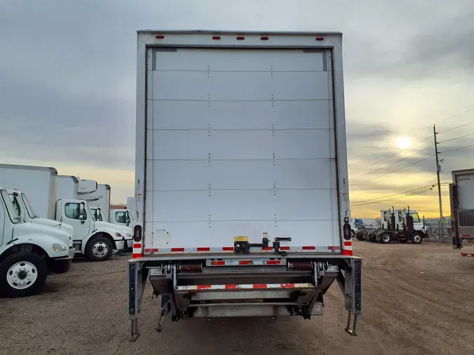 2019 FREIGHTLINER/MERCEDES M2 106