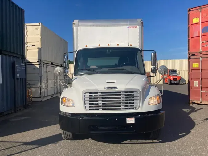 2021 FREIGHTLINER/MERCEDES M2 106
