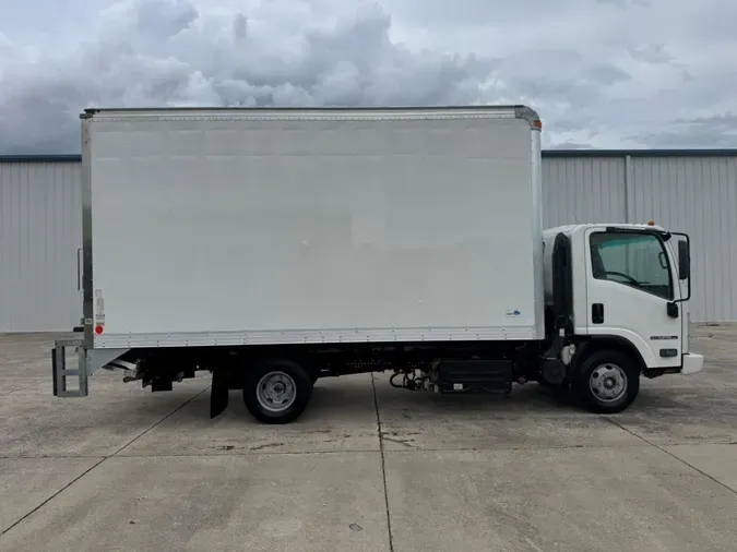 2019 Isuzu NPR13591c622f63dfcb1a2959e21d7a8b8c