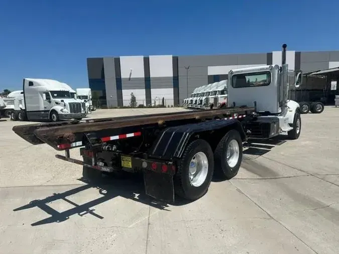 2016 Peterbilt 3481359e1e6ec0da8d68d8442f14c2b77ee