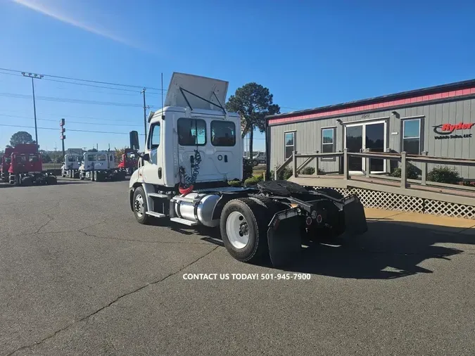 2019 FREIGHTLINER/MERCEDES CASCADIA 113