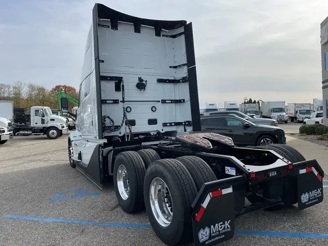 2026 VOLVO VNL64T860135e541a9b1087d985664f7d6e6e3dc9