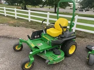 2019 John Deere Z720E