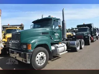 2007 MACK CHN613