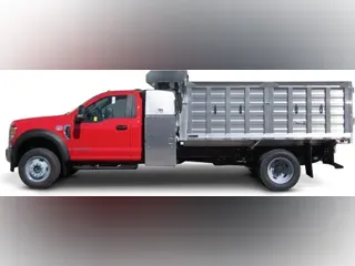2022 Ford F-600