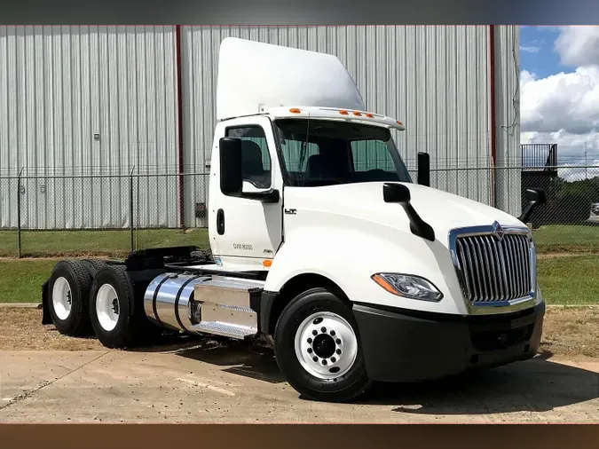 2019 INT LT625 6x413690fbaced162b56a184b4f54d13b0f