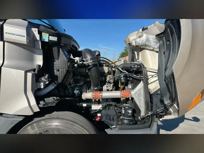 2024 Freightliner Cascadia 126