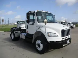 2013 FREIGHTLINER M2 100