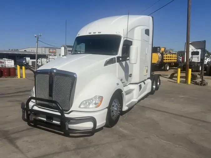 2021 Kenworth T680