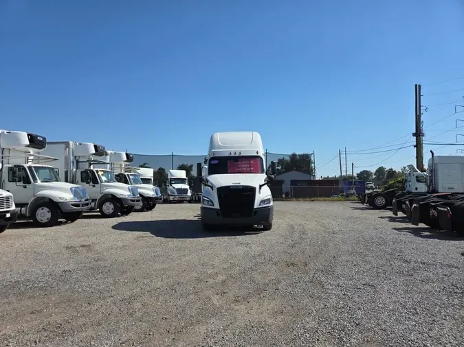 2018 FREIGHTLINER/MERCEDES CASCADIA