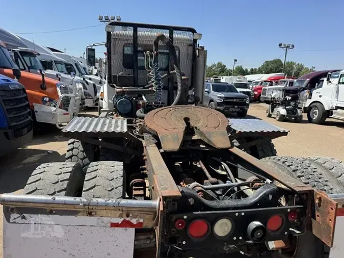 2005 MACK GRANITE CV713