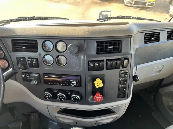 2019 Peterbilt 579