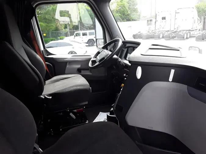 2019 FREIGHTLINER NEW CASCADIA PX12664