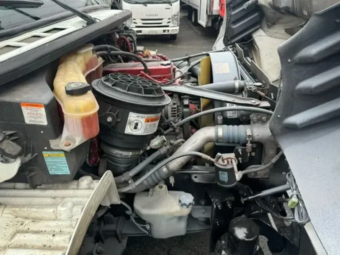 2019 FREIGHTLINER/MERCEDES M2 106