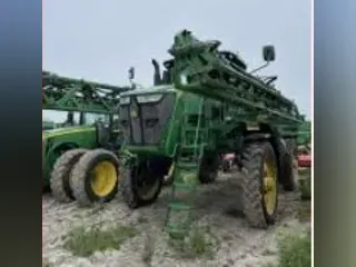 2018 John Deere R4038
