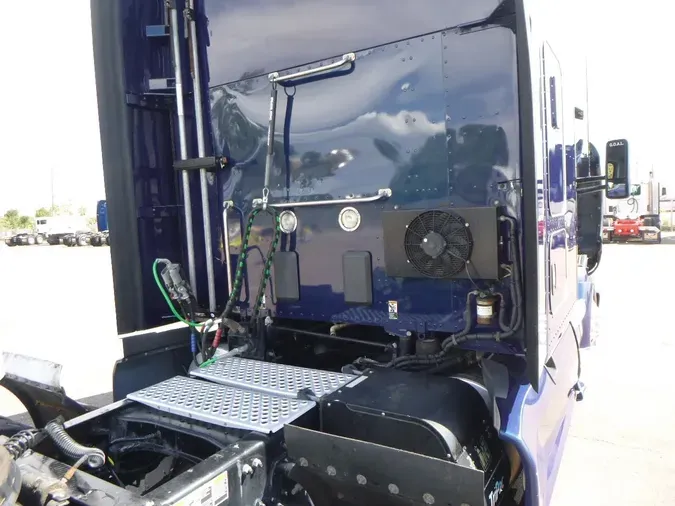 2022 Kenworth T680