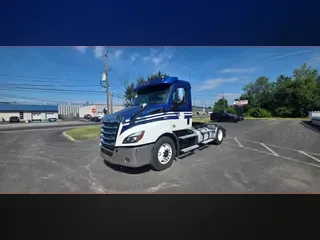 2020 FREIGHTLINER/MERCEDES NEW CASCADIA 116